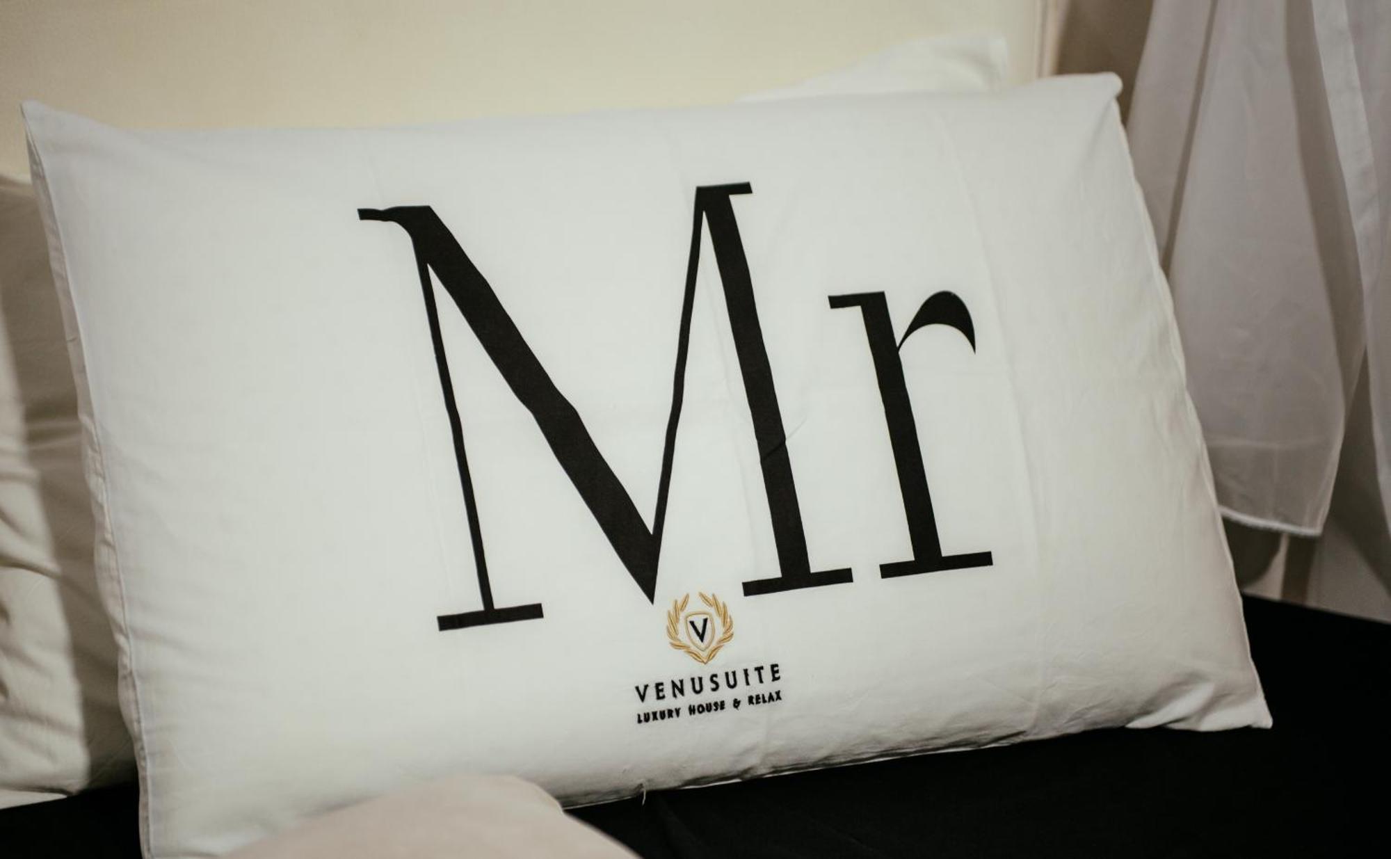 Venusuite Venosa - Luxury House, Spa & Relax - Ngoại thất bức ảnh
